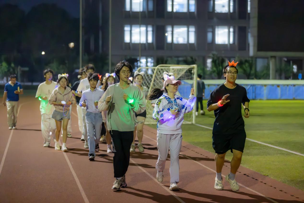初夏之夜！跑出北PG电子人的青春加速度！